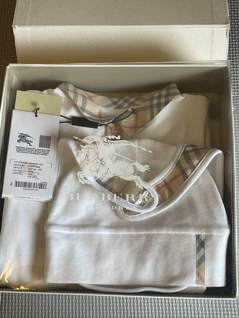 BURBERRY ベビー服4点セット 12M 新品箱付