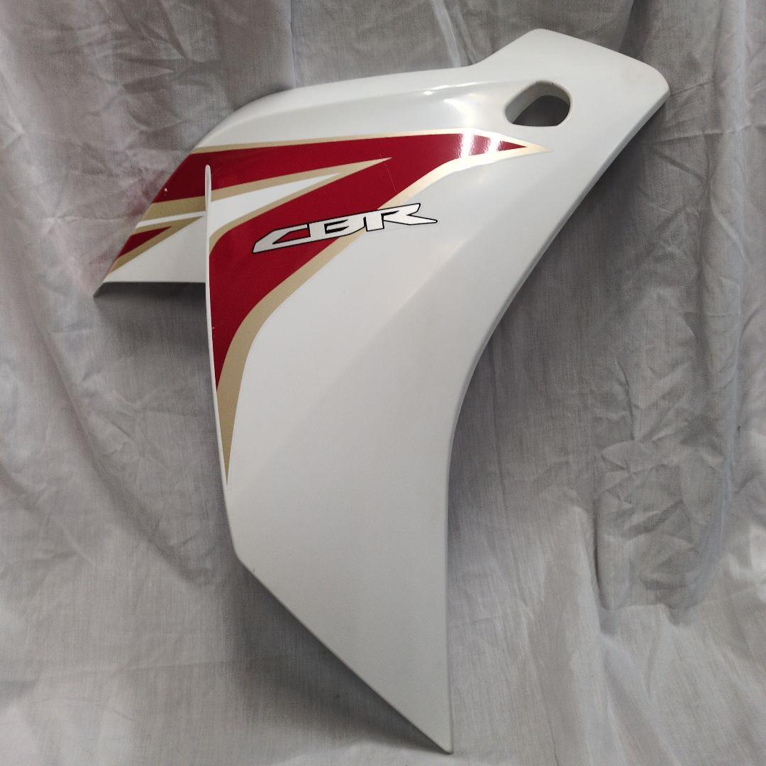 マルセイユバターサンドさん専用　ホンダ　CBR250R　ミドルカウル　左右