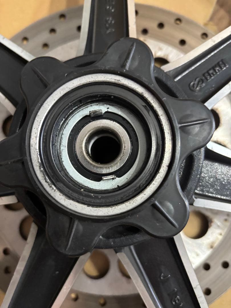 ザキ(sr400ホイール)