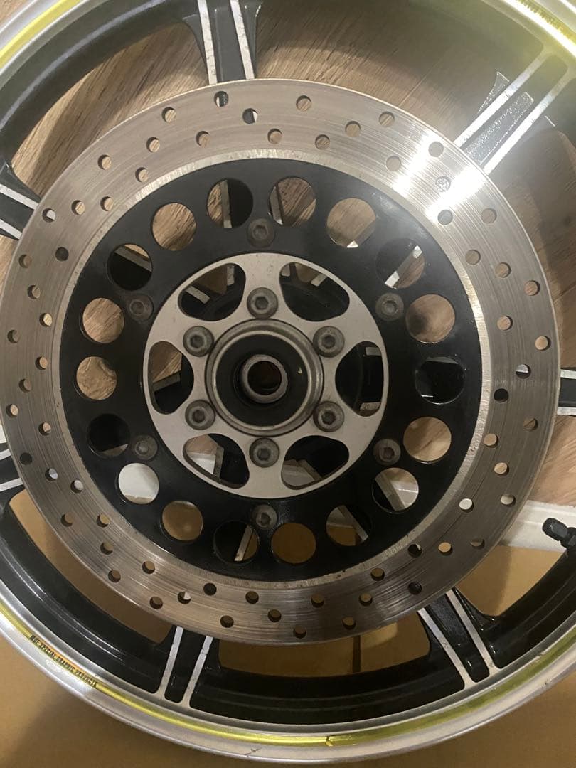 ザキ(sr400ホイール)