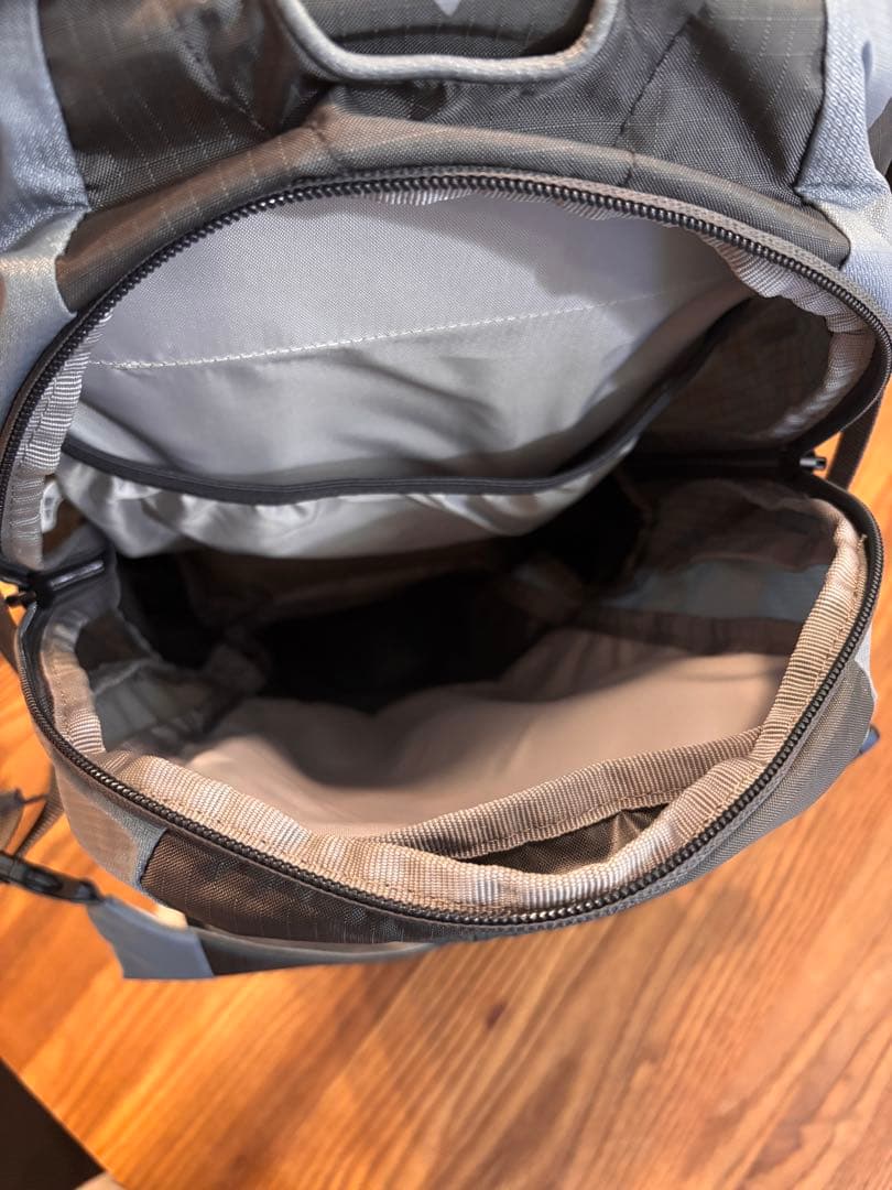 deuter velo air 20 グラファイト×シェール