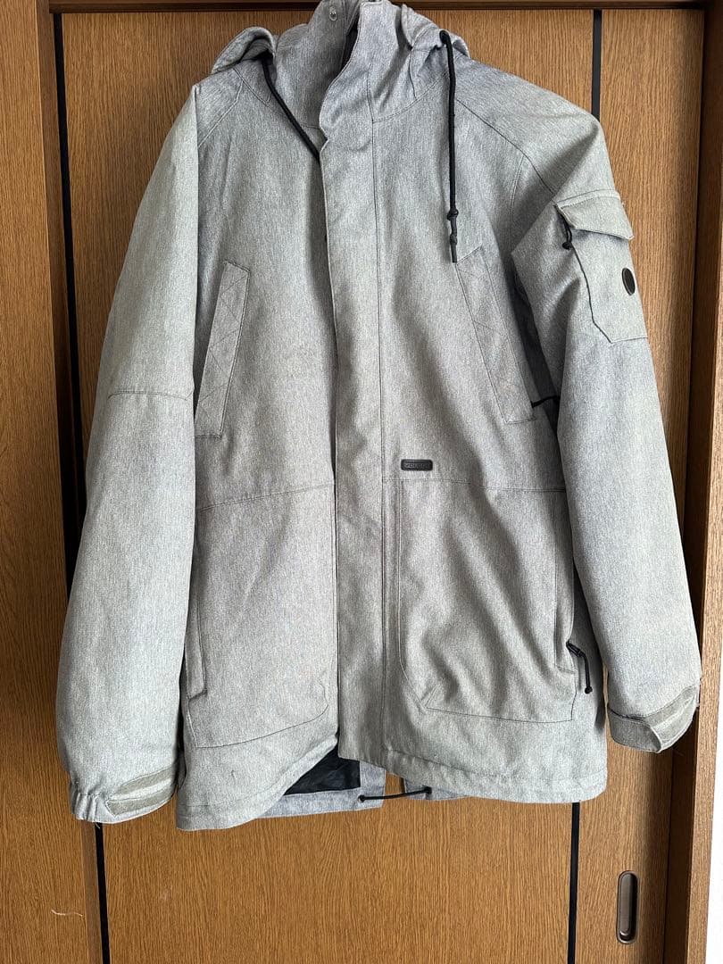 【値下げ】VOLCOM スノーウェア ジャケット WOMEN Lサイズ