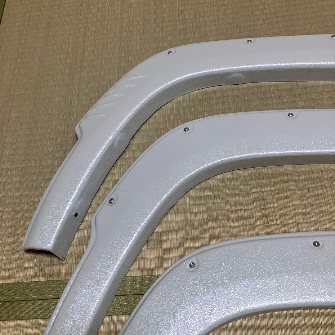 新型ジムニーJB64 658cc専用パールホワイト オーバーフェンダー