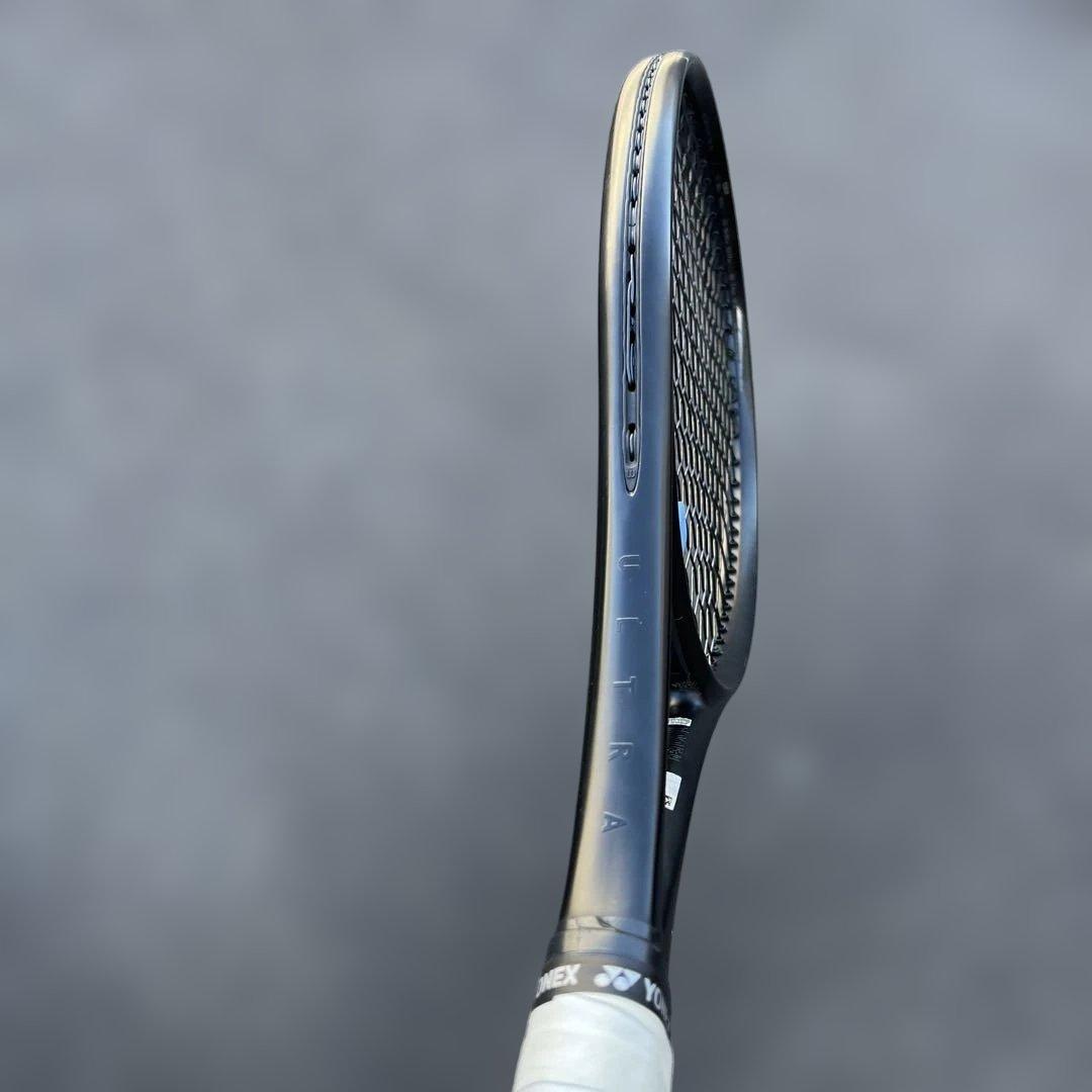 ULTRA 100 V4.0 ノアール　グリップ2