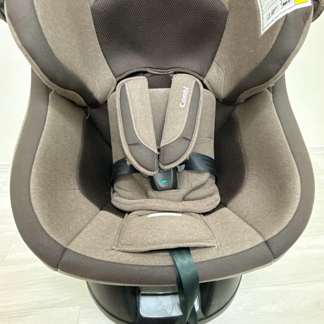 【美品】Combi クルムーヴスマート シートベルト固定 JJ-600