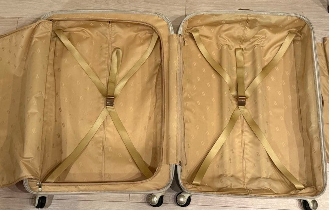 ハートマン デノヴォ スピナー 95L アイボリー／タン 機能良好 清掃済