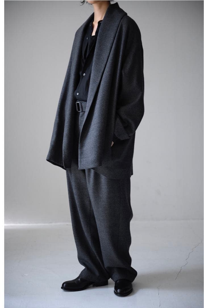 マミWIRROW ウール　ミドルローブ