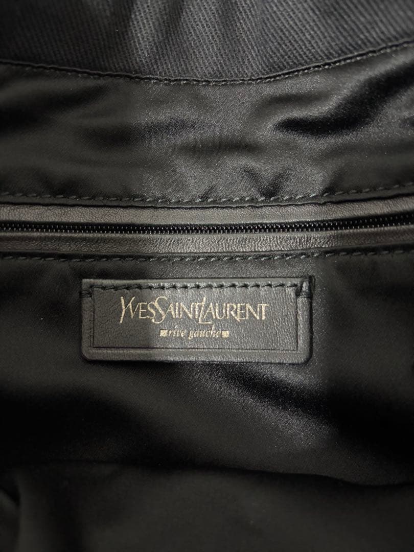 Yves Saint Laurent カハラトートバッグ