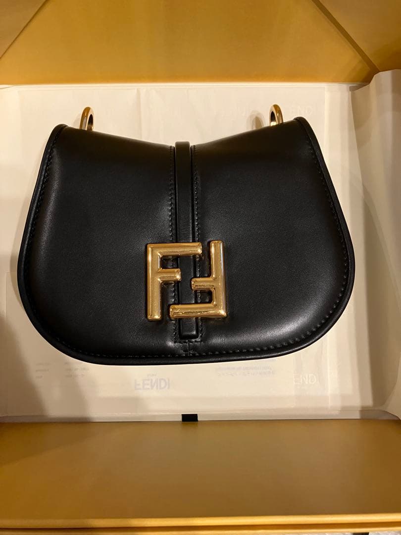 FENDI カモンスモール　ブラック