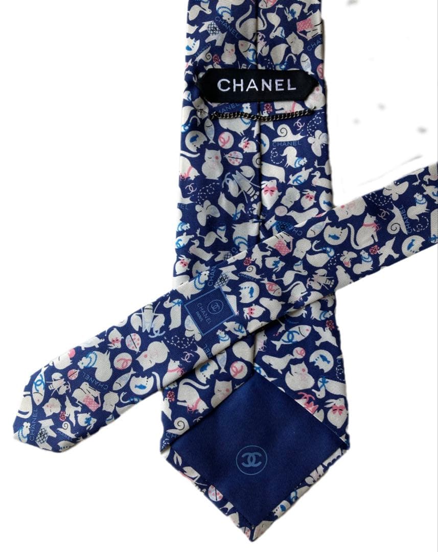 国内直営店購入 CHANEL 動物柄 ネクタイ / シャネル正規品 猫 ネコ 犬