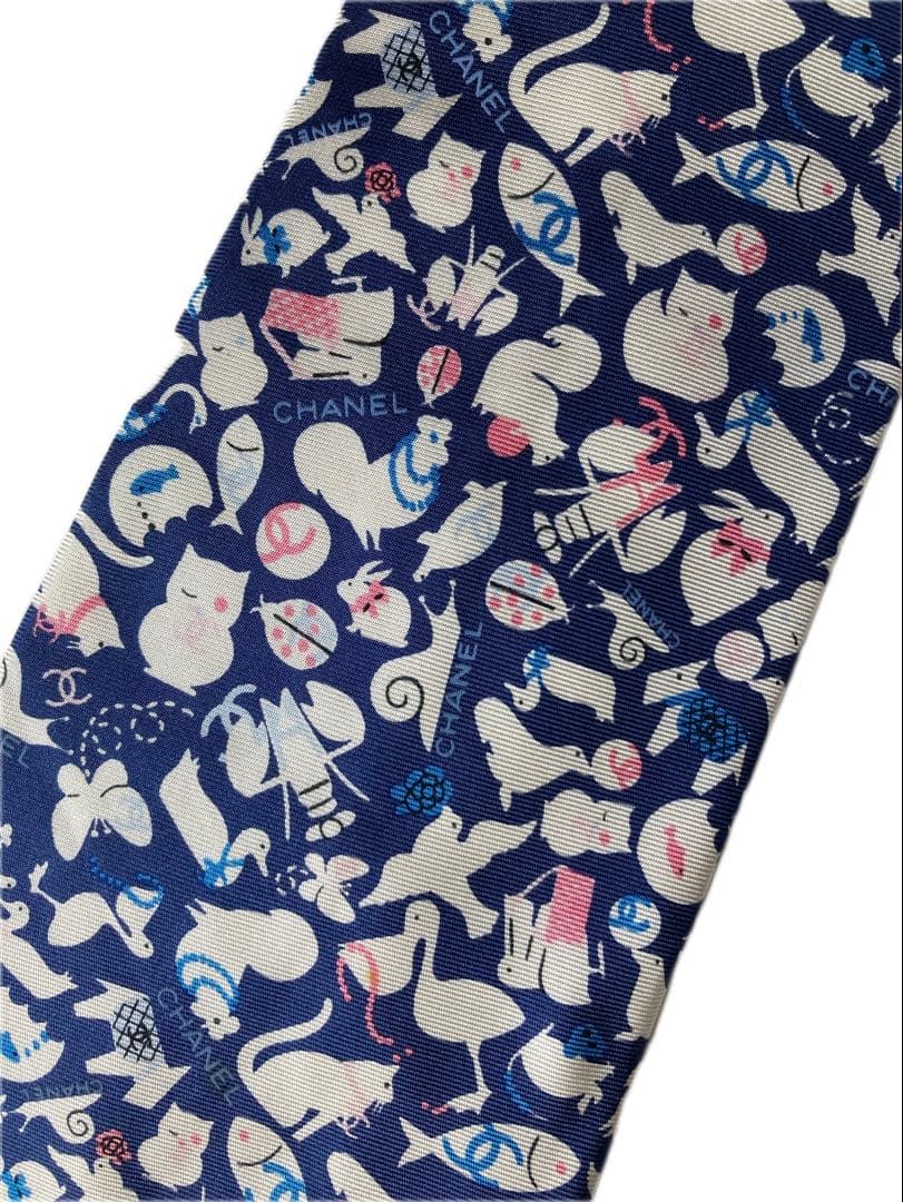 国内直営店購入 CHANEL 動物柄 ネクタイ / シャネル正規品 猫 ネコ 犬