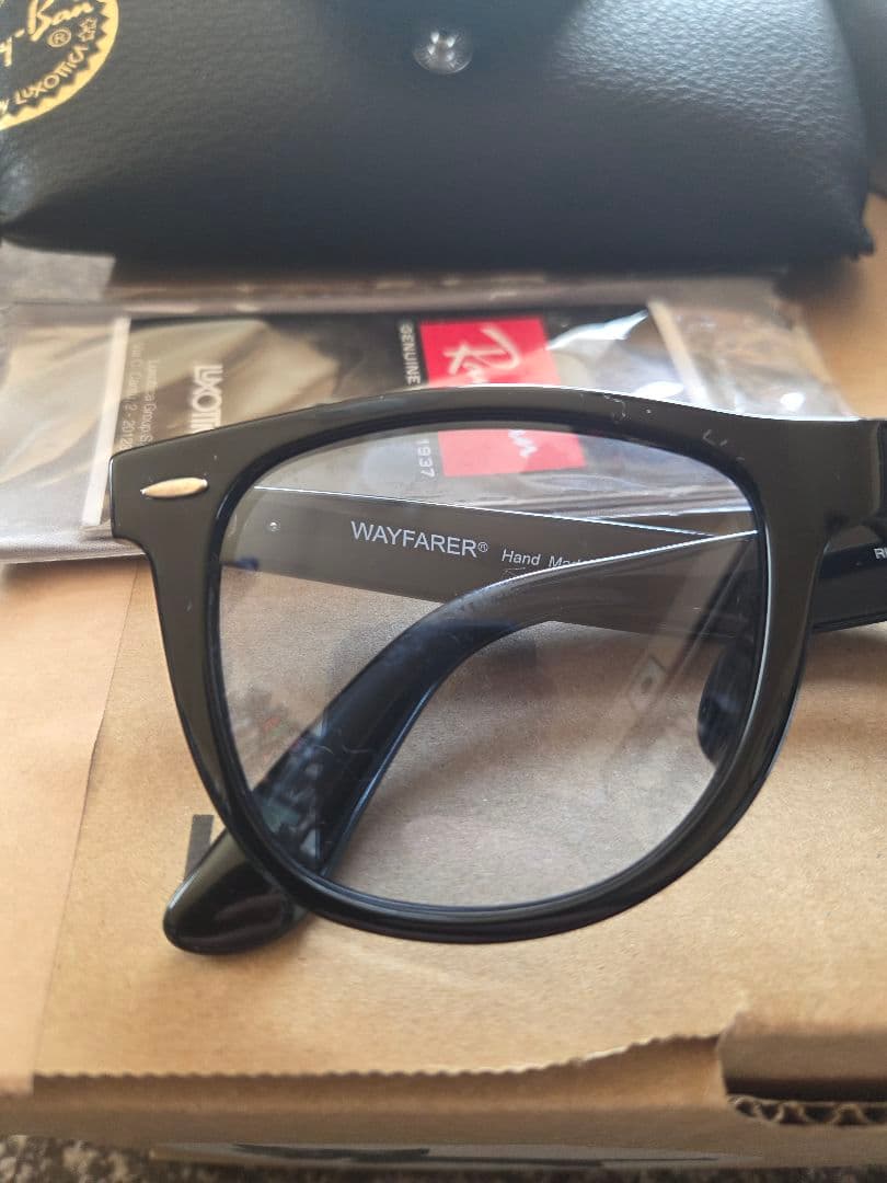 海外正規品 レイバン Wayfarer RB2140-F 901 54 18