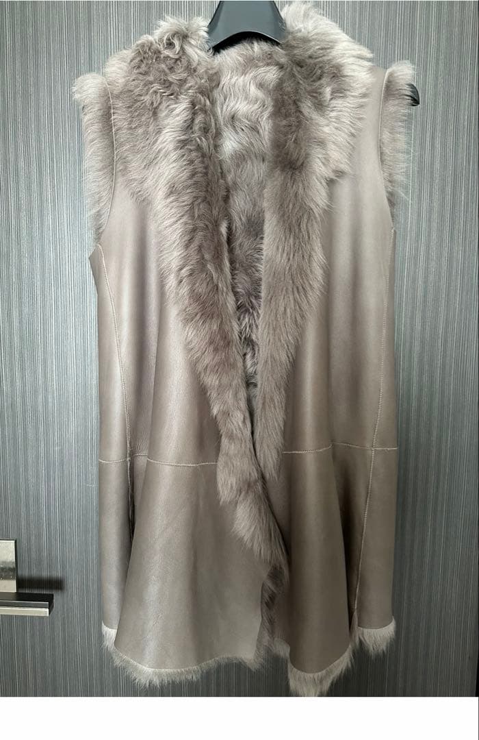 グレー ファーコート ノースリーブ ロング丈