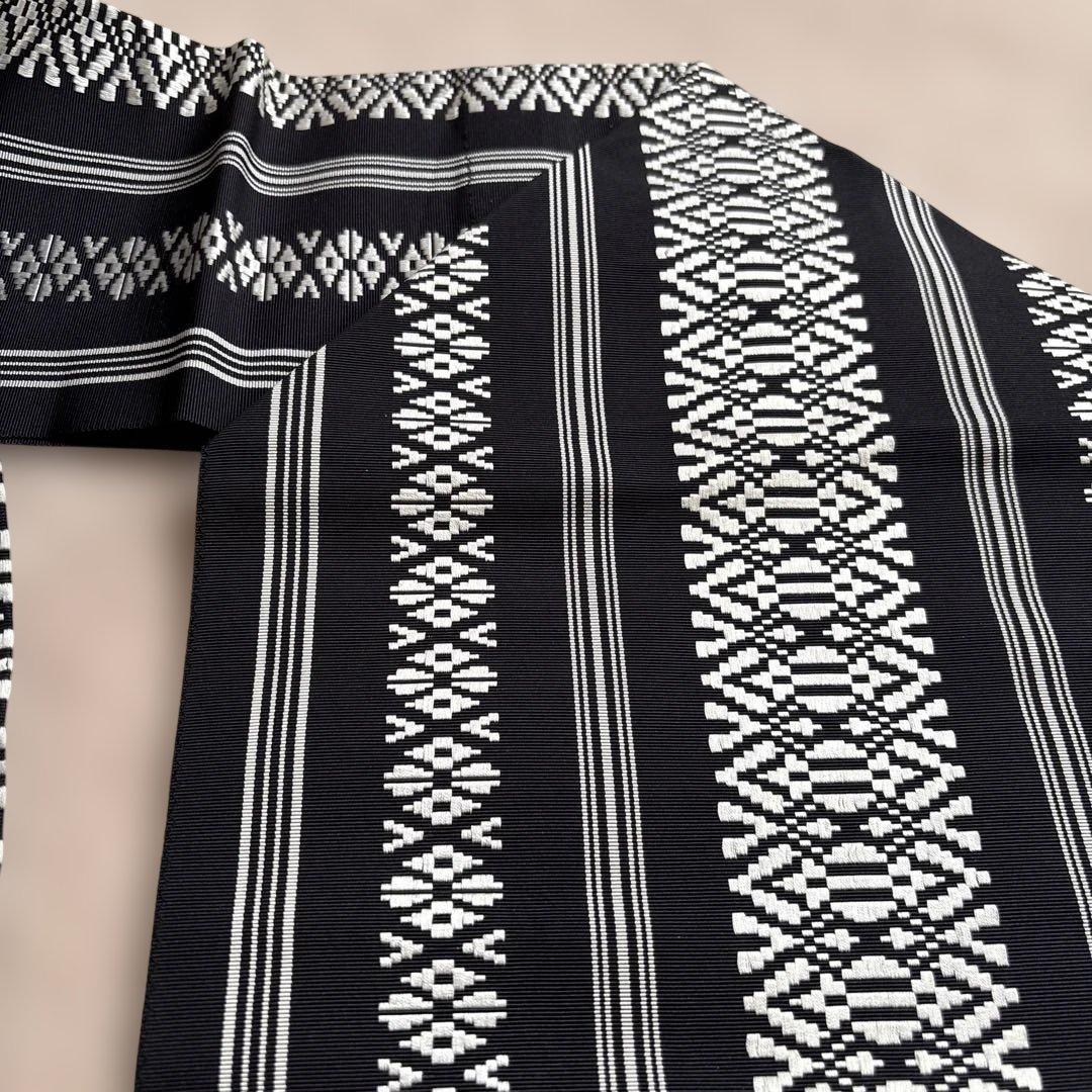 博多献上帯(黒×白)　名古屋帯　正絹