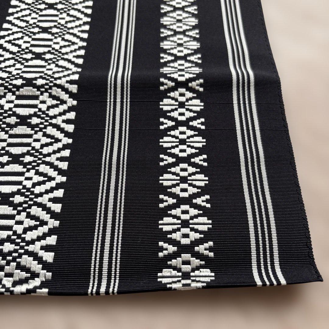 博多献上帯(黒×白)　名古屋帯　正絹