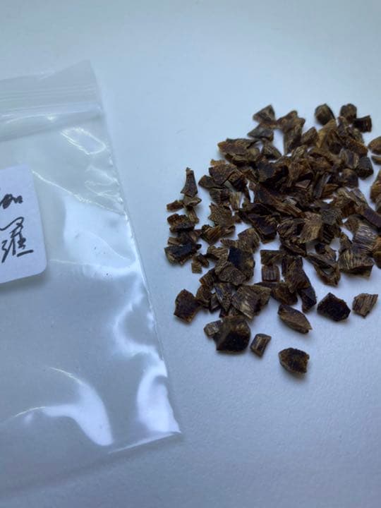 香木　六国五味　伽羅 刻み 2.758g  お香聞香 香道 伽羅沈香白檀 香道具