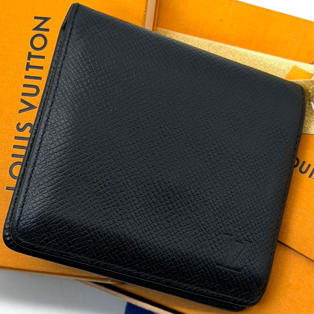 良品 ルイヴィトン タイガ ポルト ビエ 3カルト クレディ 財布 黒 ブラック