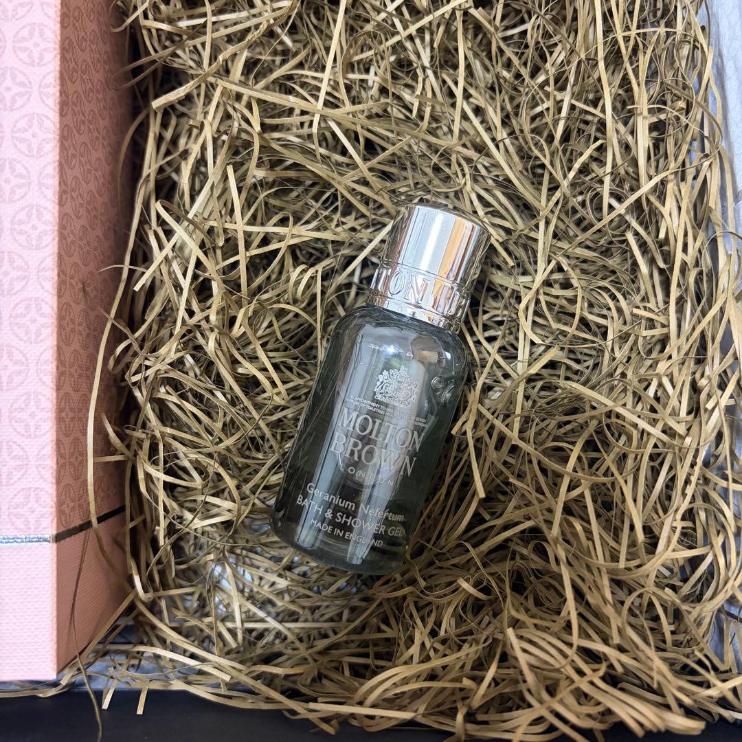 【美品】MOLTON BROWN スエードオリス コレクション ヘアミストセット