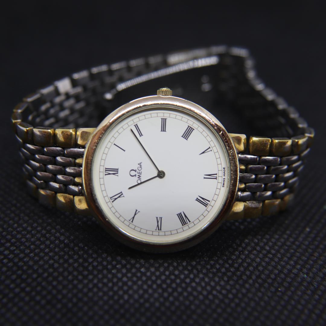 オメガ　デヴィル　腕時計　白　メンズ　ビンテージ　32ｍｍ　ラウンド　クオーツ