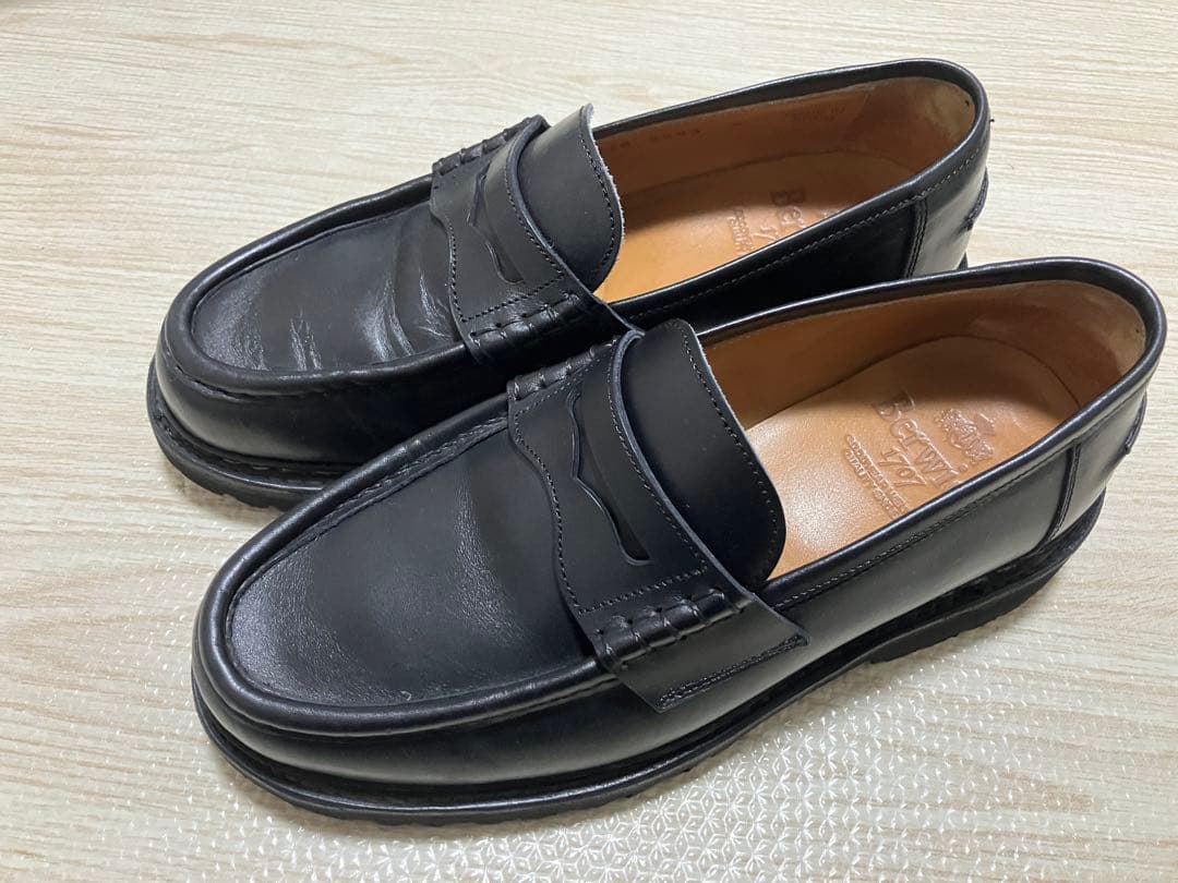 Berwick ローファー 5293