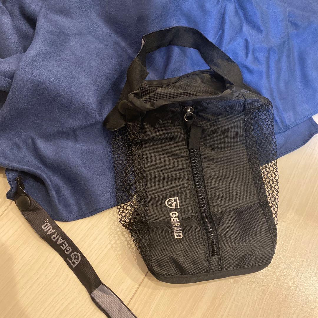 GEAR AID Quickly Dry Microfiber Towel 4色