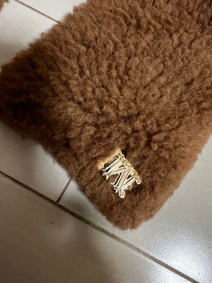 マックスマーラブラウンの指なし手袋 フリースとニット