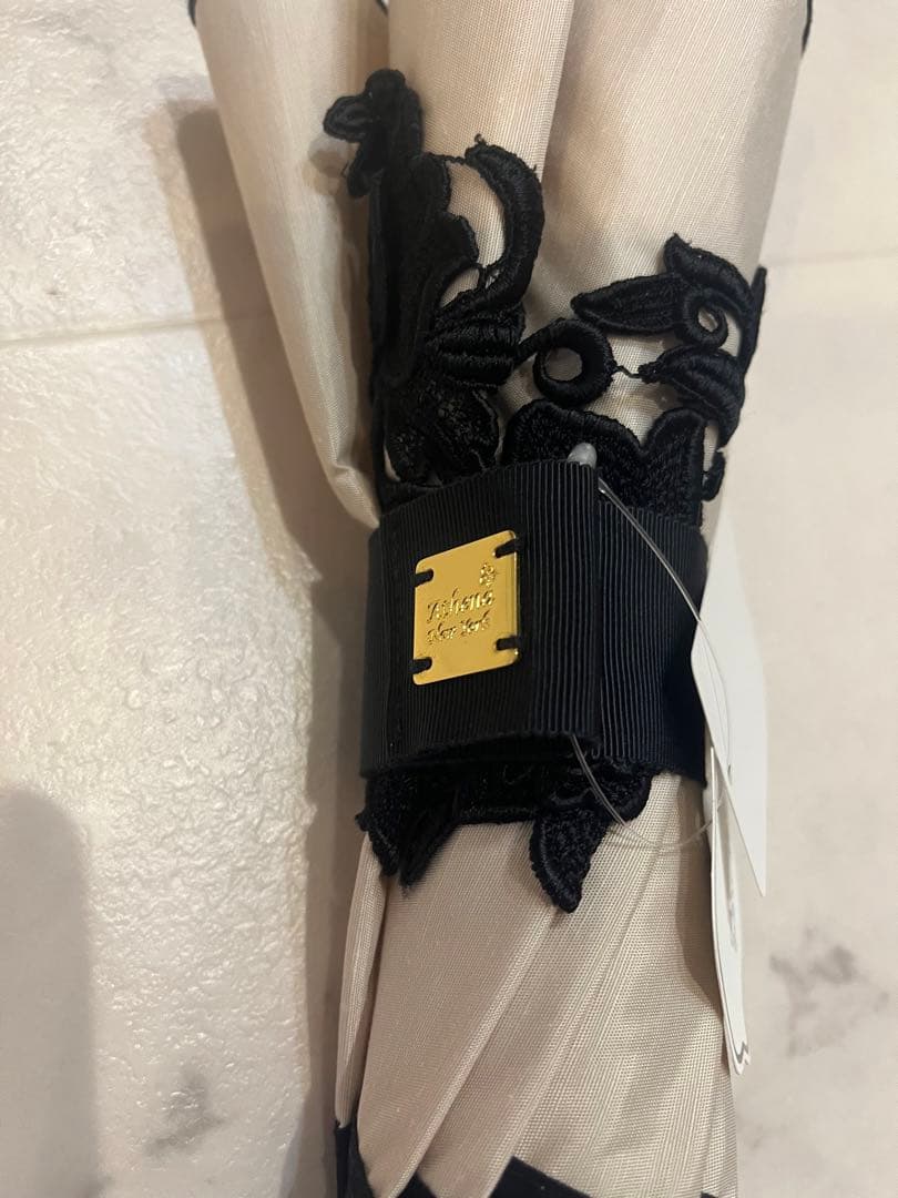 アシーナニューヨーク / Amelia Lace フラワーレース付き 日傘