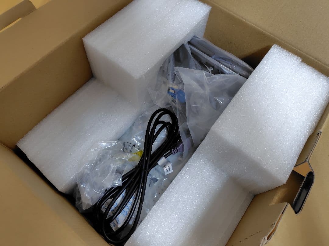 ディスプレイ品！ Regeo AZ-921 9インチ フローティング ナビ