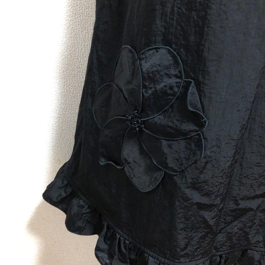 お花モチーフ フリルエプロンドレス