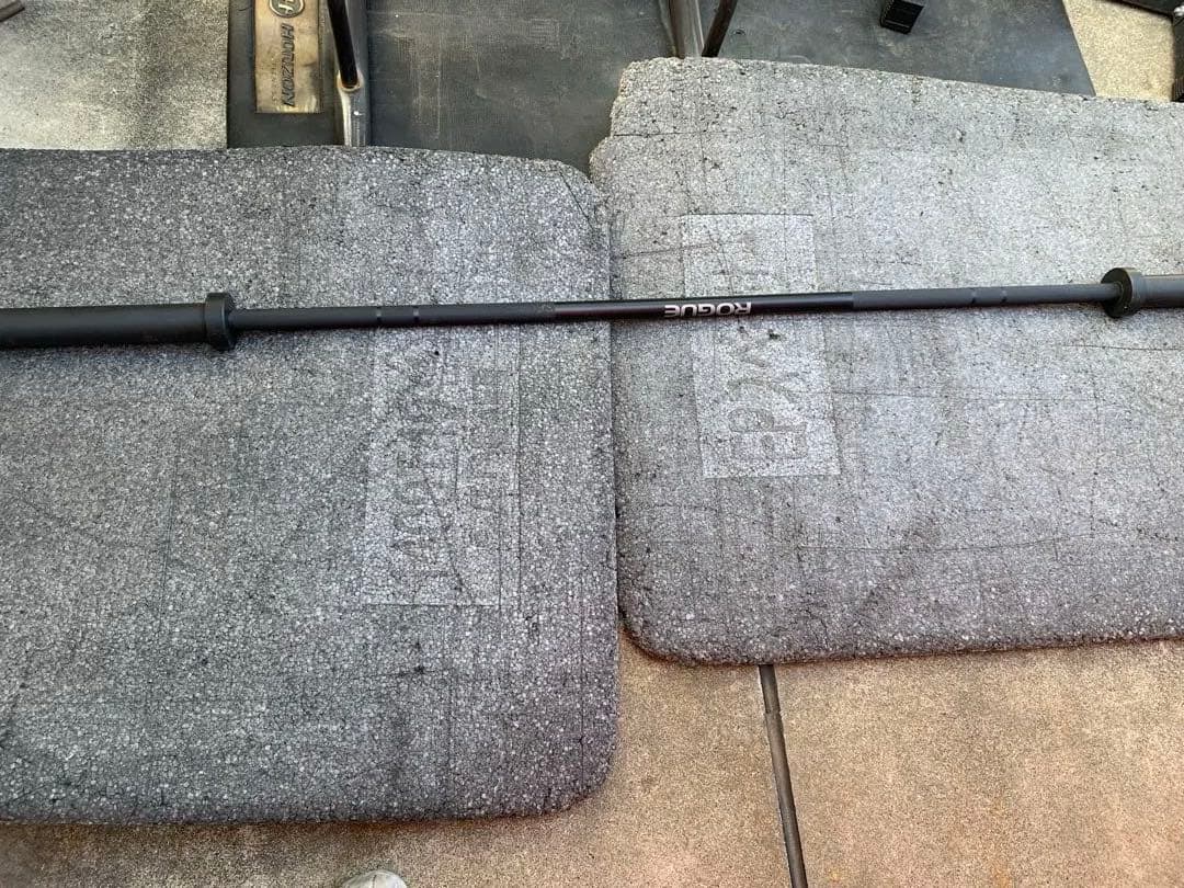 rogue オリンピックウェイトリフティングバーベルシャフト