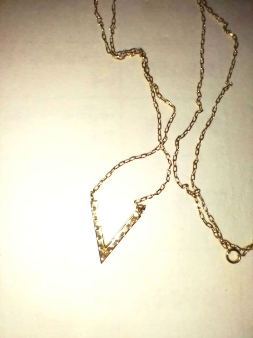 V チェーン　K18 ダイヤモンドネックレス