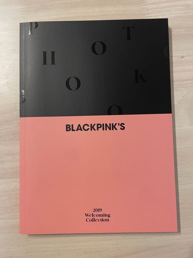 BLACKPINK’S 2019 WELCOMING COLLECTION