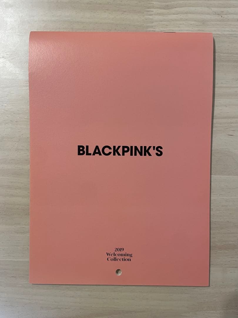 BLACKPINK’S 2019 WELCOMING COLLECTION