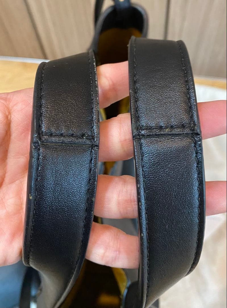 ステラマッカートニー ステラロゴアルターナッパトート ポーチ付き ブラック