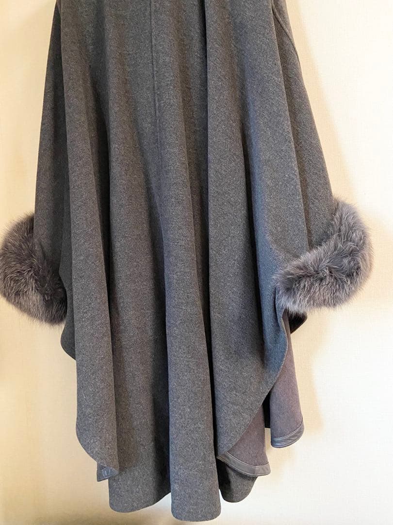 a*a様 美品TURKIS TUKKUポンチョ カシミヤ＆フォックスファー　コー