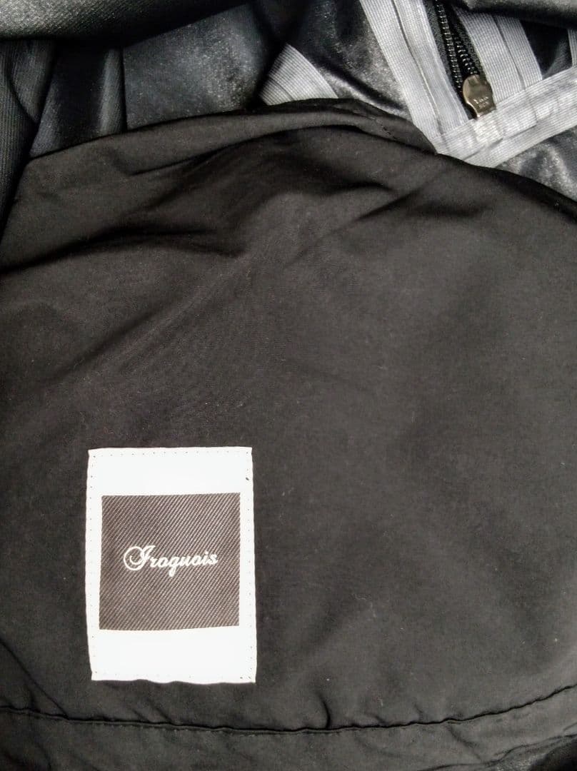 最終値下新品未使用Iroquois完全防水レインパーカー定価¥３０，０００