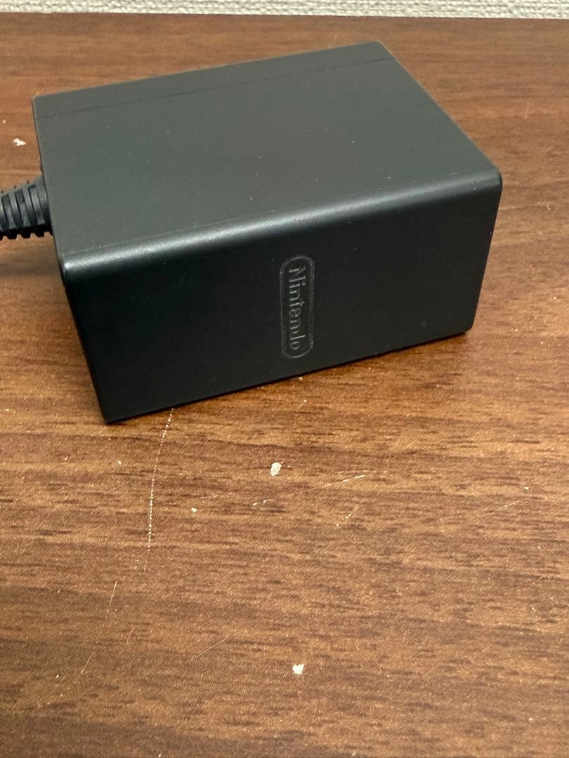 【送料込み】通電確認済み★任天堂　switch Nintendo