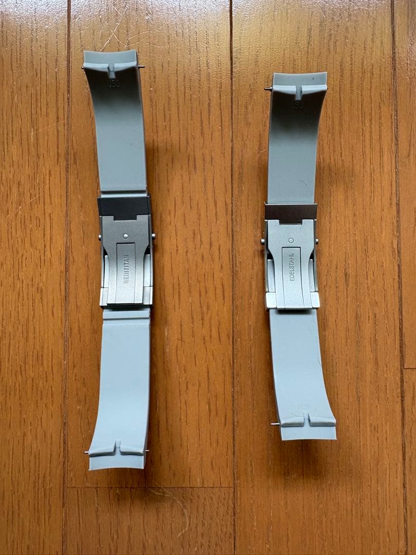 Sinn チタンバックル　グレーラバーセット　20ミリ幅