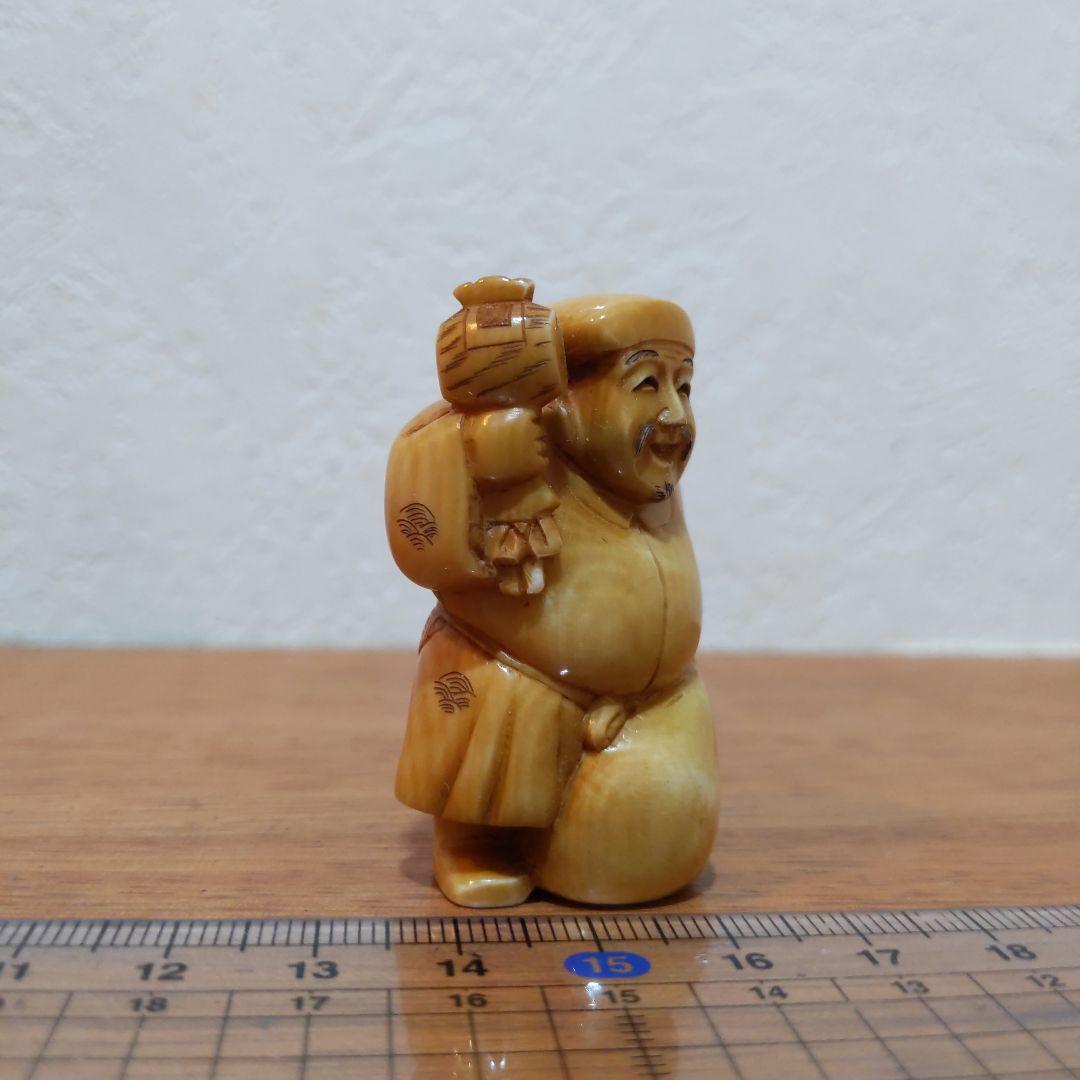 時代提物 七福神根付 天然素材 在銘(友正)【大黒様】高さ約5cm 重さ35ｇ