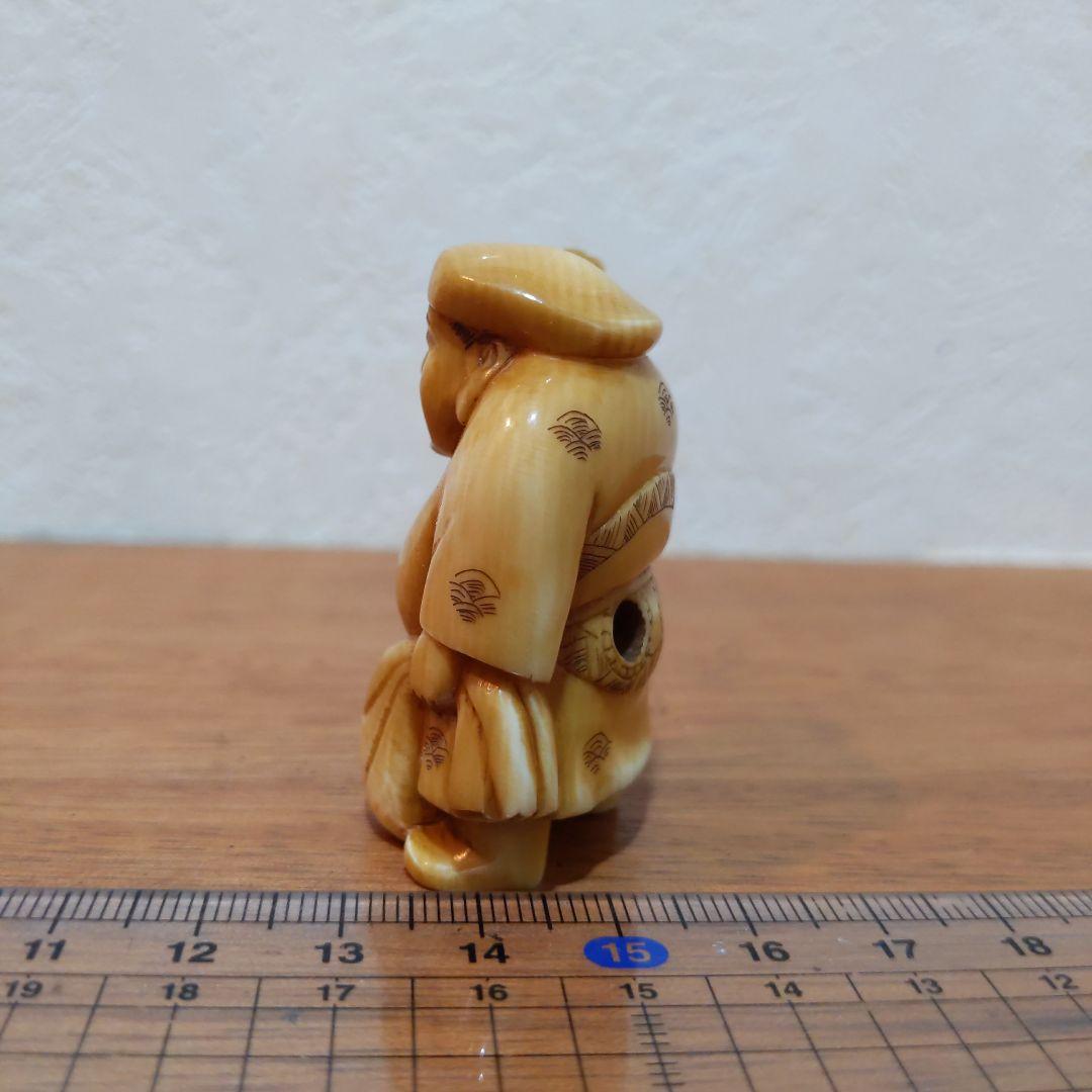 時代提物 七福神根付 天然素材 在銘(友正)【大黒様】高さ約5cm 重さ35ｇ