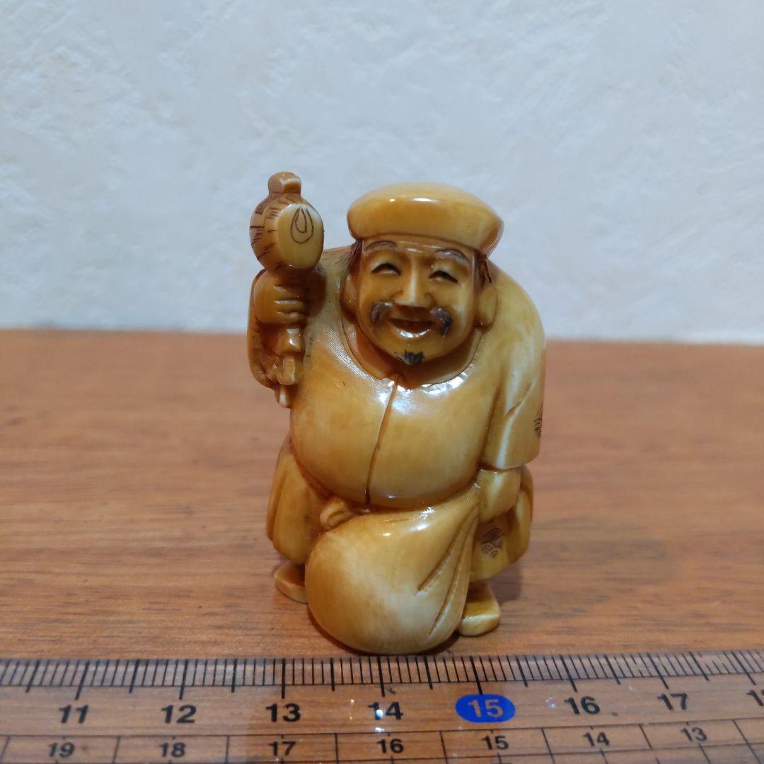 時代提物 七福神根付 天然素材 在銘(友正)【大黒様】高さ約5cm 重さ35ｇ