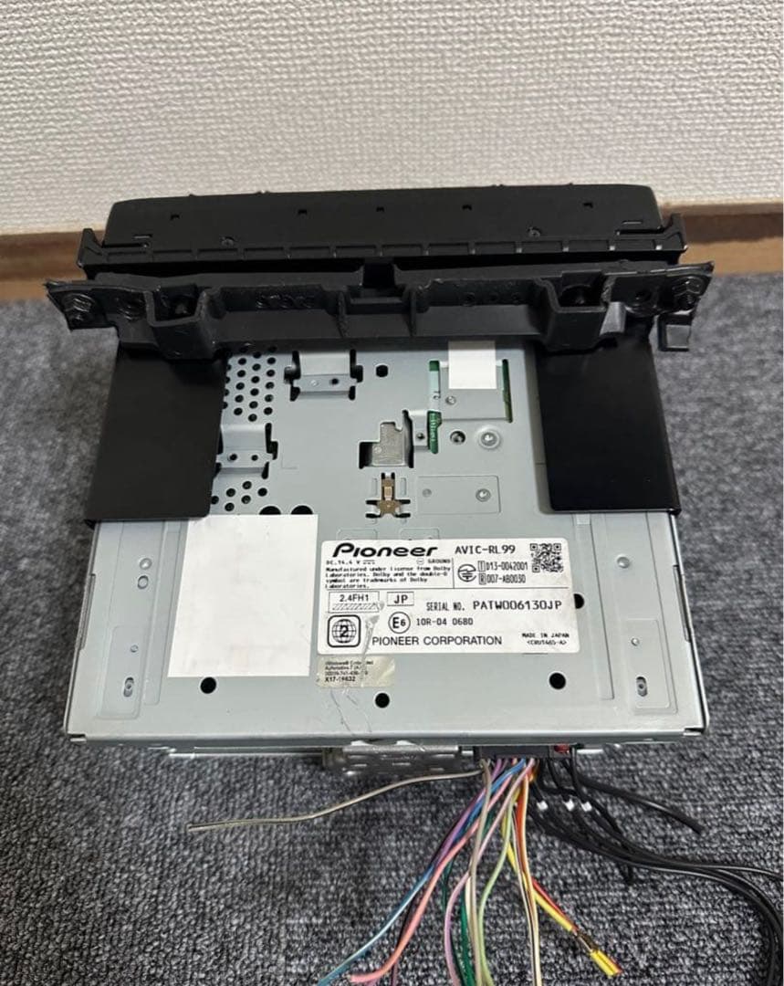 カーナビ carrozzeria AVIC-RL99