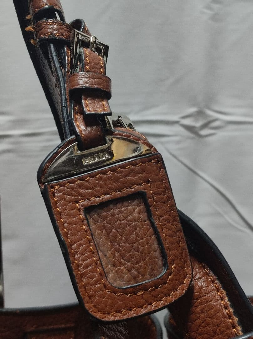 old PRADA ブラウン レザー ショルダーバッグ ハンドバッグ
