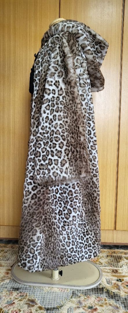 コシノヒロコロングコート