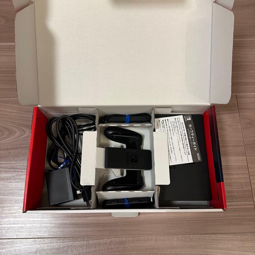 Nintendo Switch 本体　プロコントローラー、ケース付き