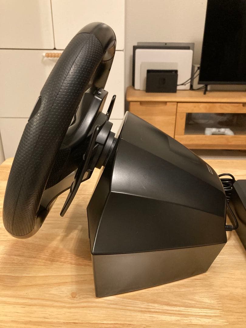 美品　レーシングホイールエイペックス for PlayStation3/4/PC