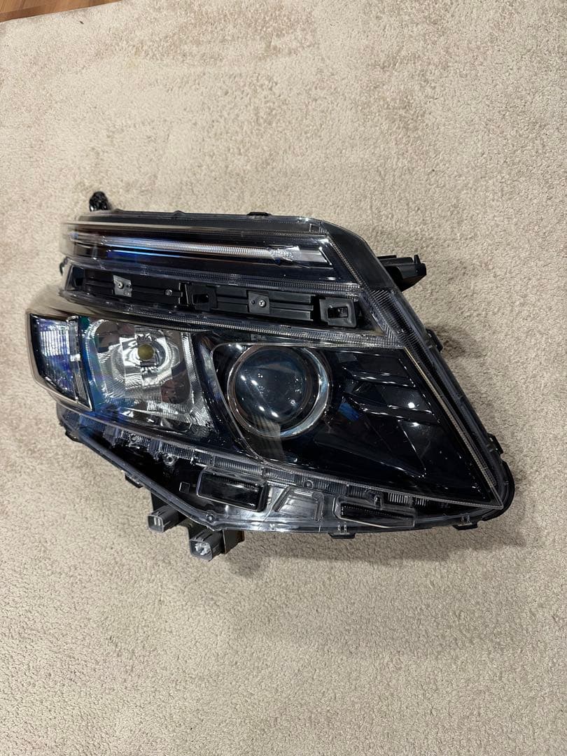 ヴォクシー 80 前期 純正 ヘッドライト