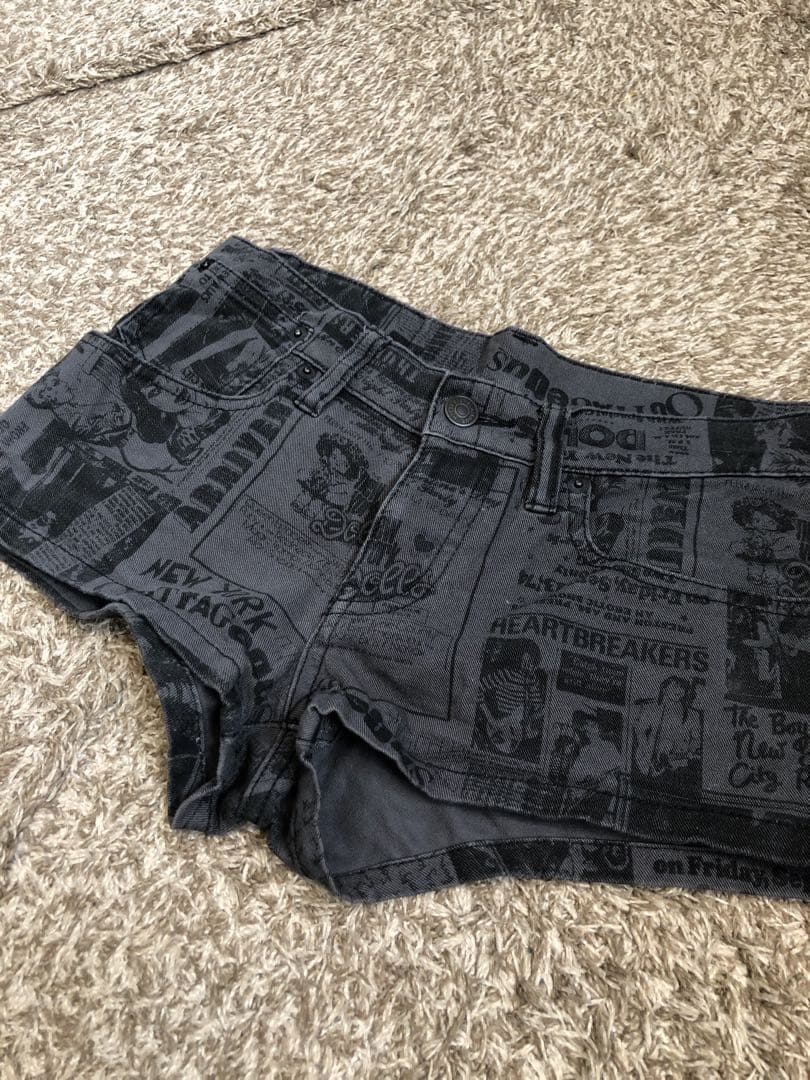 hysteric gramor ヒステリックグラマー　ショートパンツ　総柄