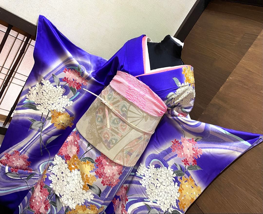 振袖フルセット6点サイズM〜Ｌ相良刺繍　振袖　流水花文　暈し染め　金彩　正絹