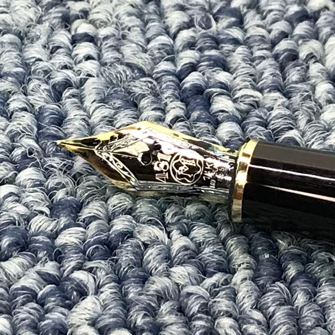 k*n様 モンブラン:マイスターシュテュック585万年筆